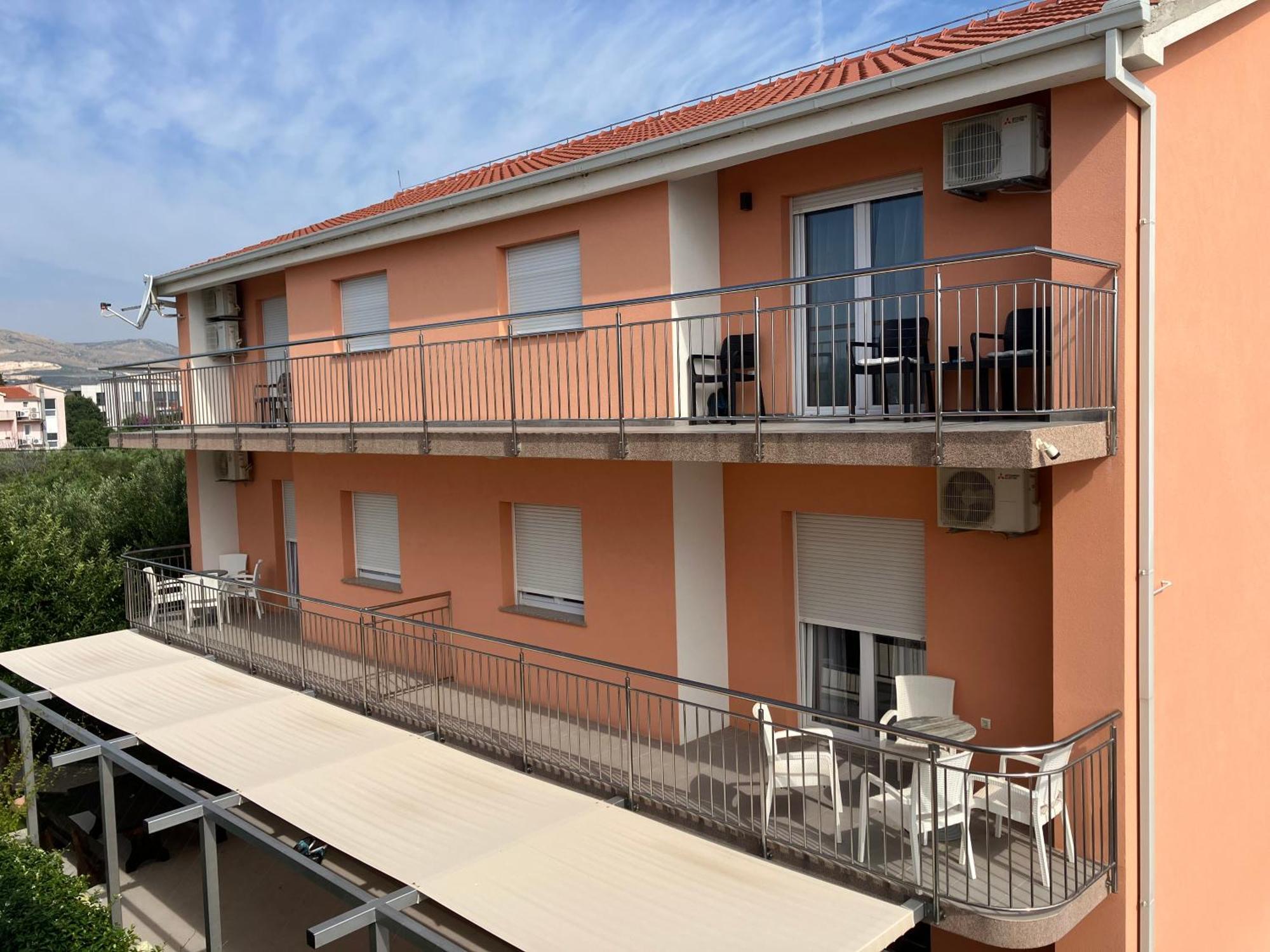 Apartments & Rooms Seaside Kastela Dış mekan fotoğraf