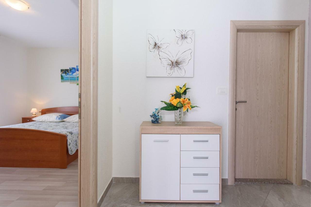Apartments & Rooms Seaside Kastela Dış mekan fotoğraf