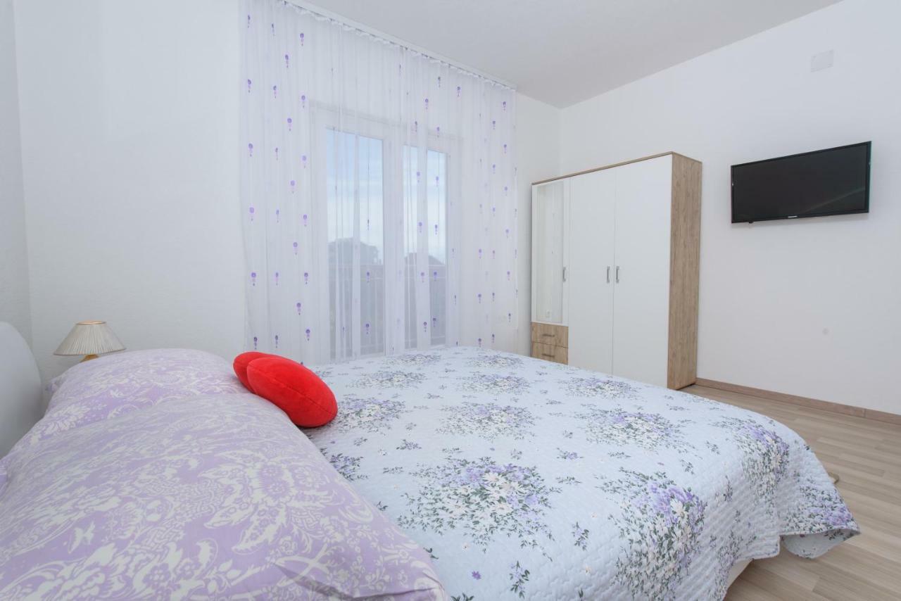 Apartments & Rooms Seaside Kastela Dış mekan fotoğraf